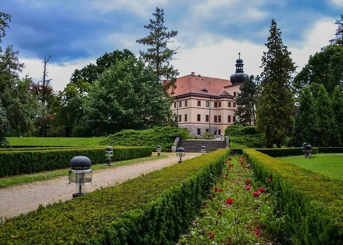 Zamek Lnare